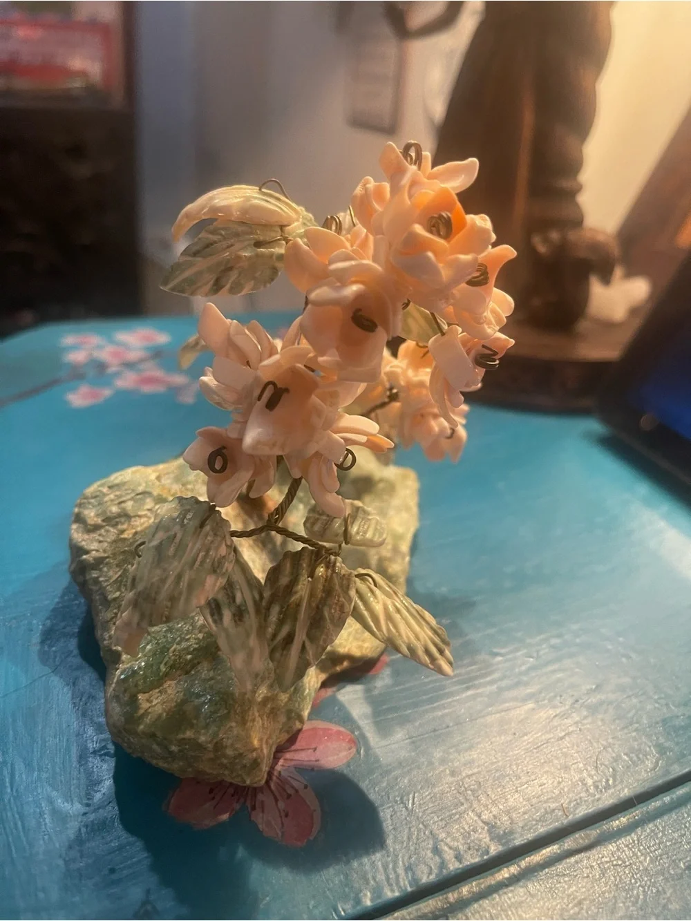 Peach Blossom shell Sculpture - Unbranded